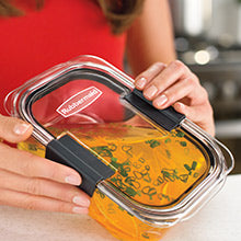 Rubbermaid Brilliance BPA Free Food Storage Containers with Lids, Airtight, for Lunch, Meal Prep, and Leftovers, Set of 5 (3.2 Cup)
